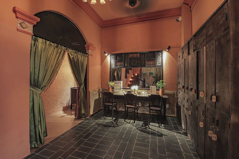 Khu thay đồ có tủ khoá riêng cho từng khách tại spa Tân Bình